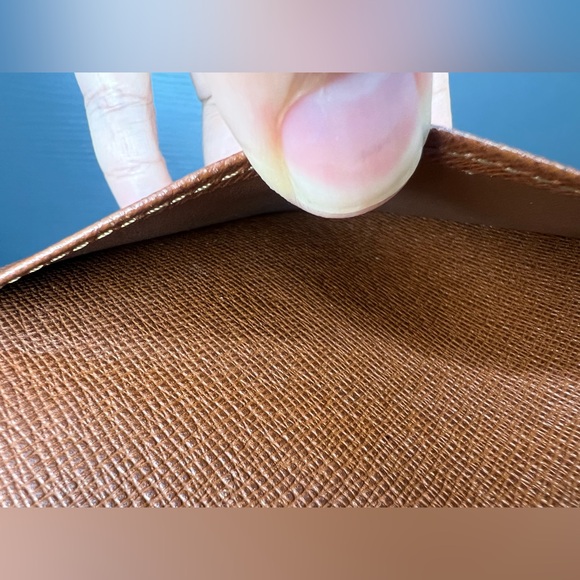 SOLD!❌ Vintage 2001 Louis Vuitton Agenda PM - Picture 9 of 14